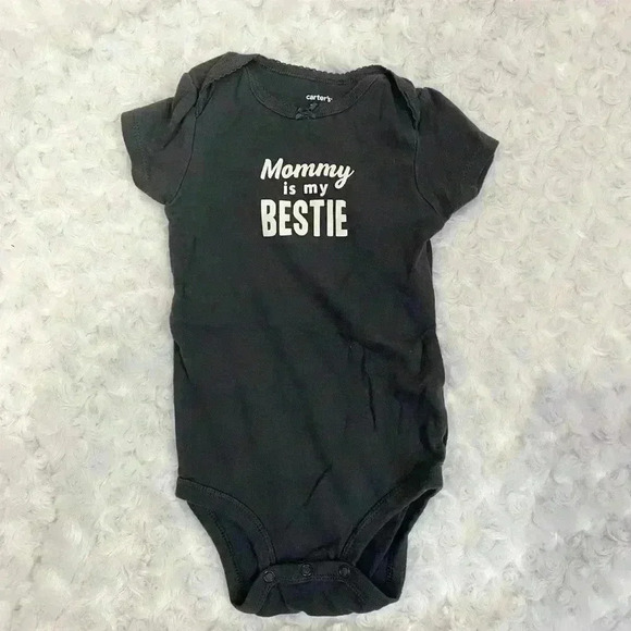 Carter’s Girls Onesie 3 piece Set - Picture 3 of 8
